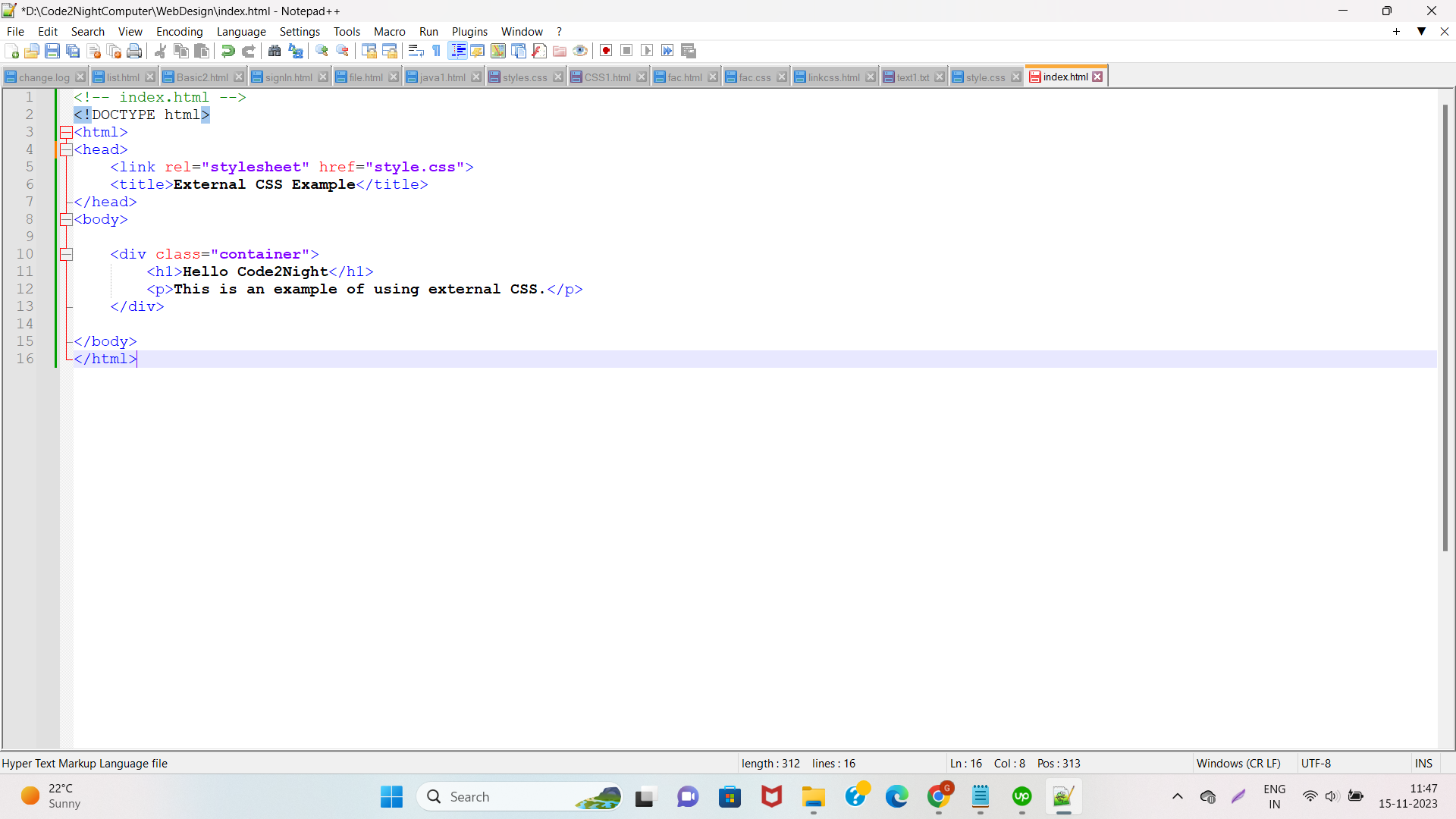 External CSS in HTML | Code2night.com